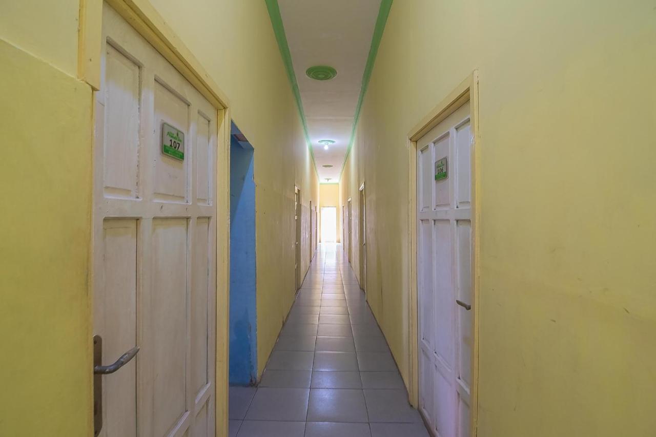 Hotel Reddoorz Syariah At Jalan Cilik Riwut Kapuas Kualakapuas Exteriér fotografie